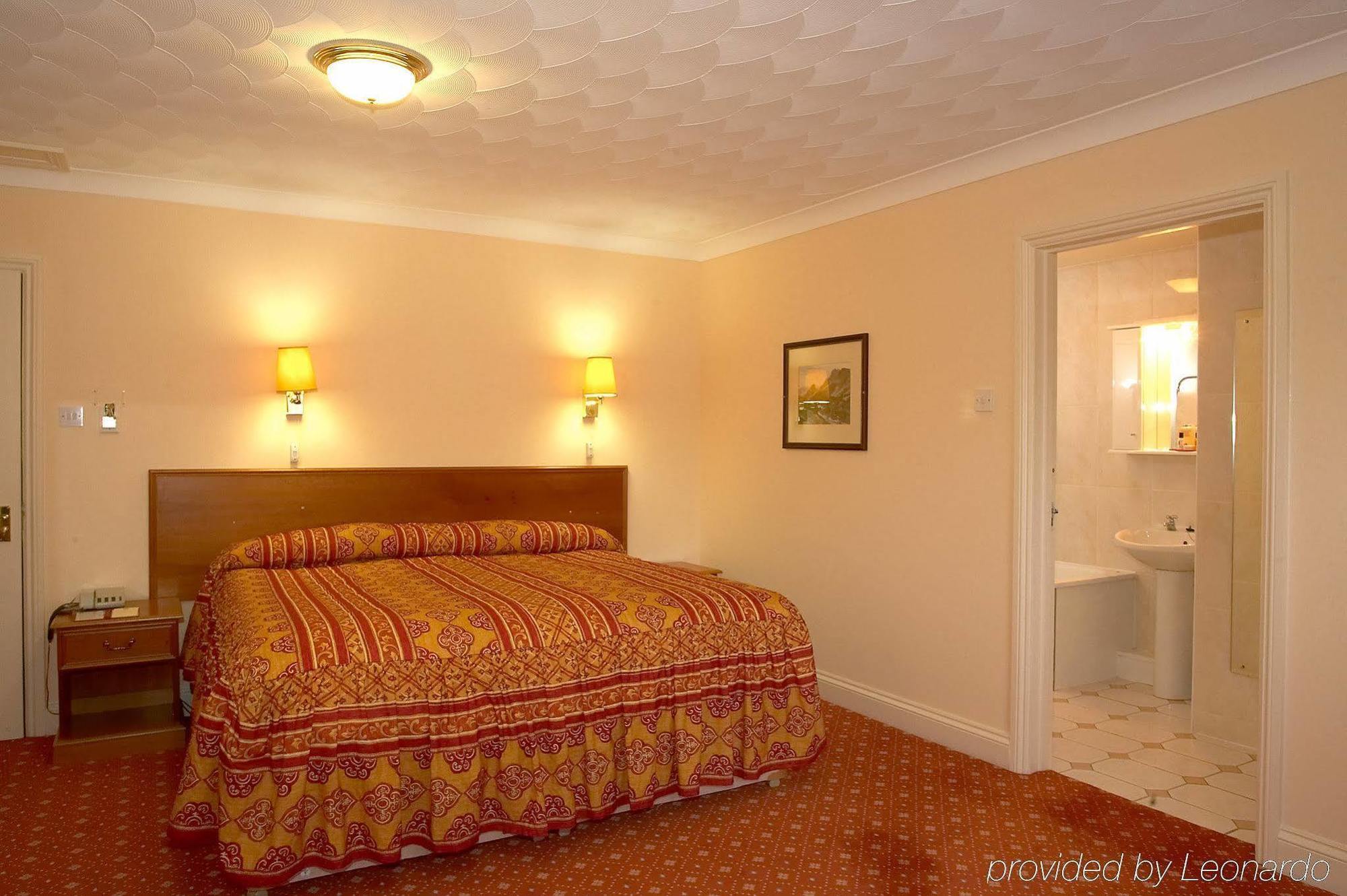 Potters International Hotel Aldershot Værelse billede