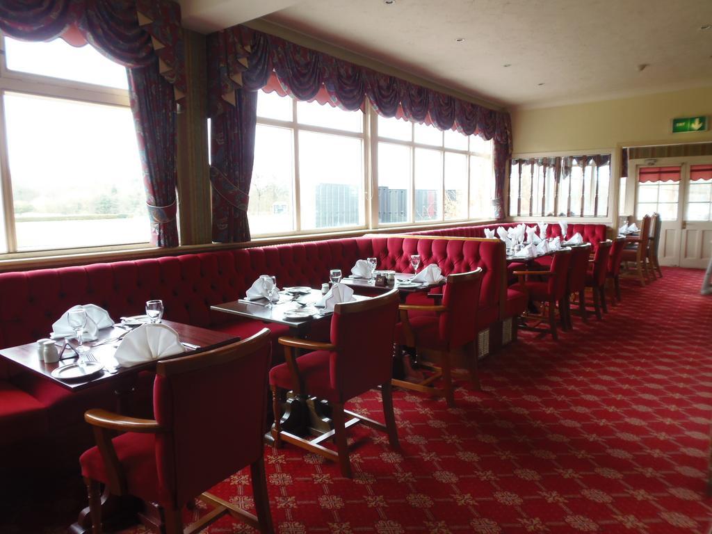 Potters International Hotel Aldershot Eksteriør billede